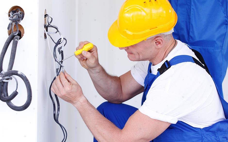 électricien urgence Versailles